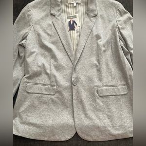 Ellen Tracy blazer in size XL, color is grey heather.